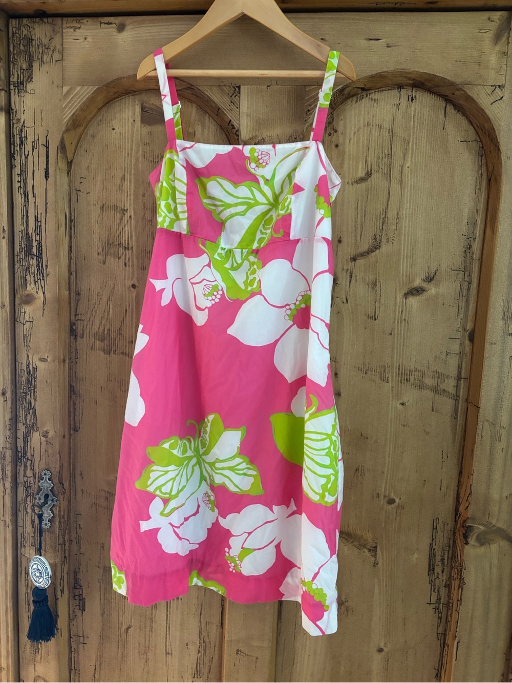 Lilly Pulitzer Hotty Pink “She’s A Piston” Sundress Size 2